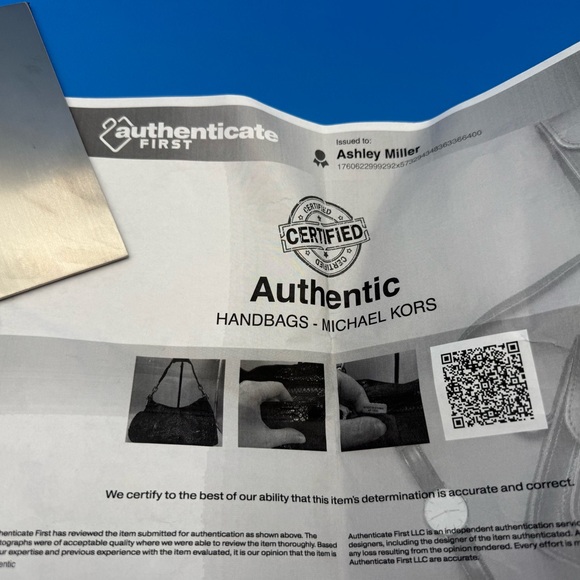 Michael Kors Black Textured Shoulder Bag - Picture 6 of 6